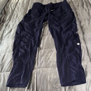 Lululemon Athletica Deep Blue jogger size 4
27”